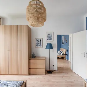 Bright, Cozy & Quiet , Vienna Austria